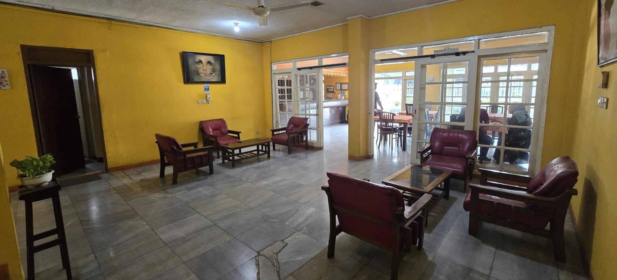 Hotel Tugu Asri ジャカルタ エクステリア 写真